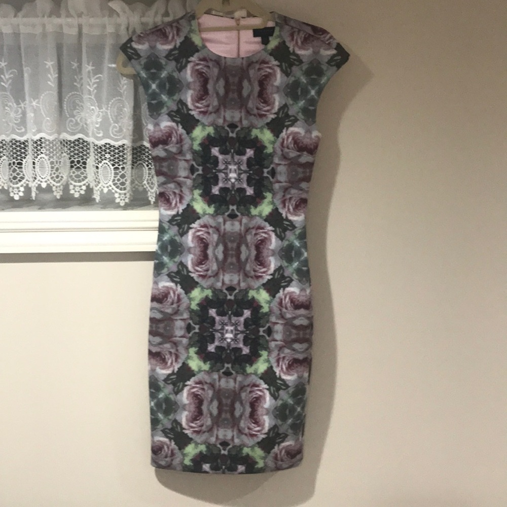 Ted Baker London dress Size: 1